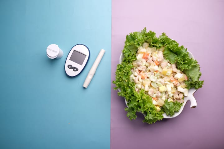 점심 후 쏟아지는 졸음, 혈당 스파이크 막는 식사 순서 5가지 비법